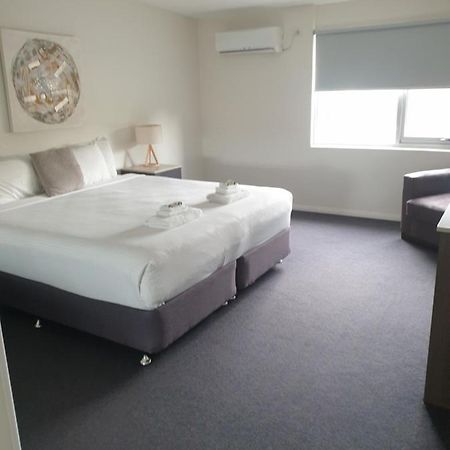 Carlton Suites Goulburn Buitenkant foto
