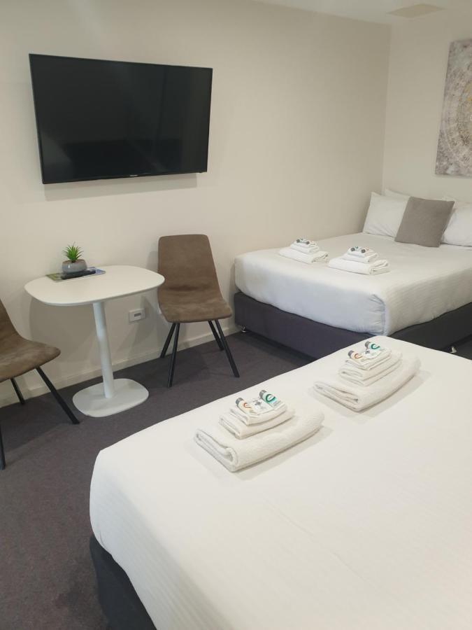 Carlton Suites Goulburn Buitenkant foto